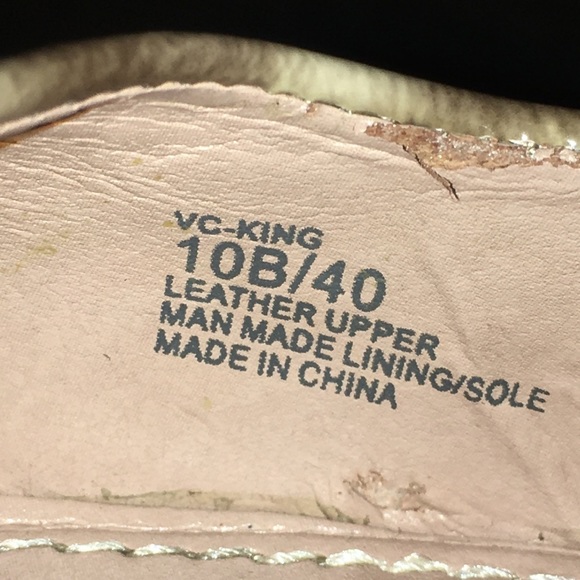 Vince Camuto heels - Picture 3 of 7